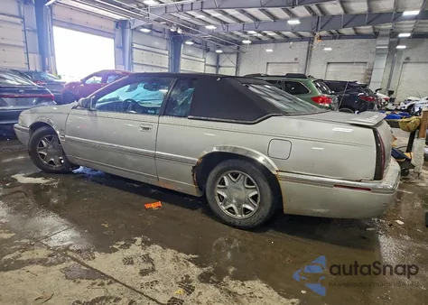 2001 Cadillac Eldorado Esc z USA, uszkodzony, nr VIN 1G6EL12YX1B104123